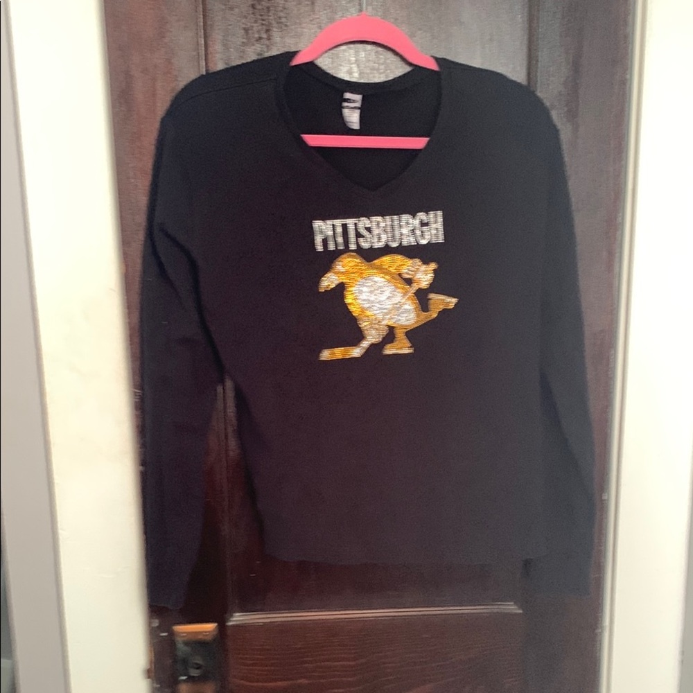 Pittsburgh Penguin Black and Gold Shirt